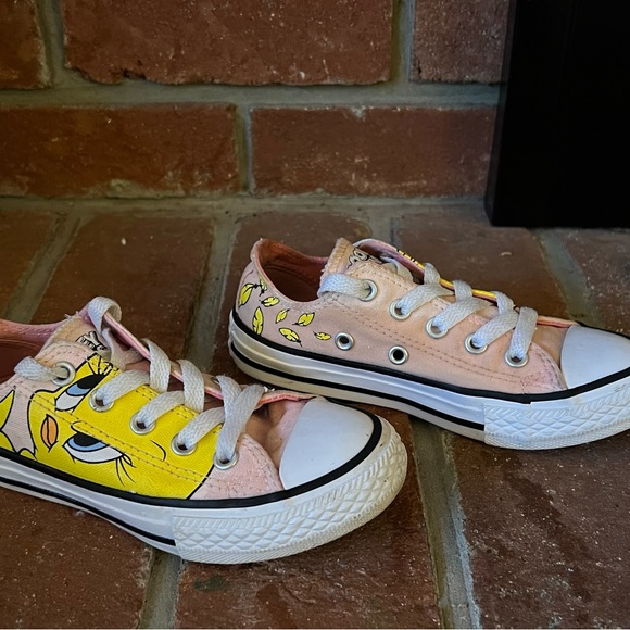 Looney Tunes Tweety Bird Converse - Picture 4 of 4